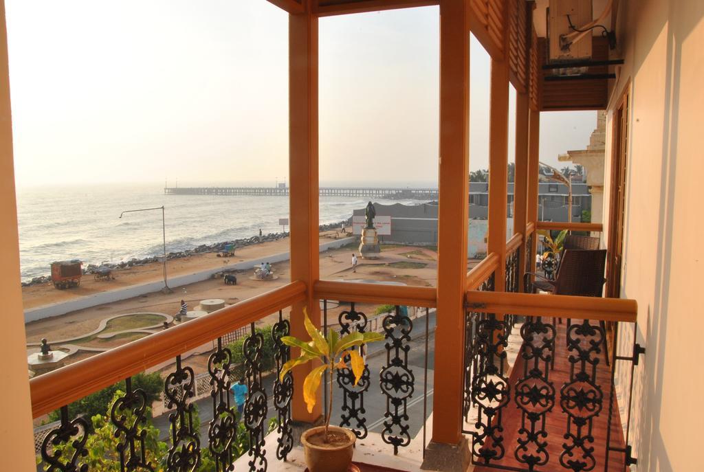 Cours Chabrol Hotel Pondicherry Exterior foto