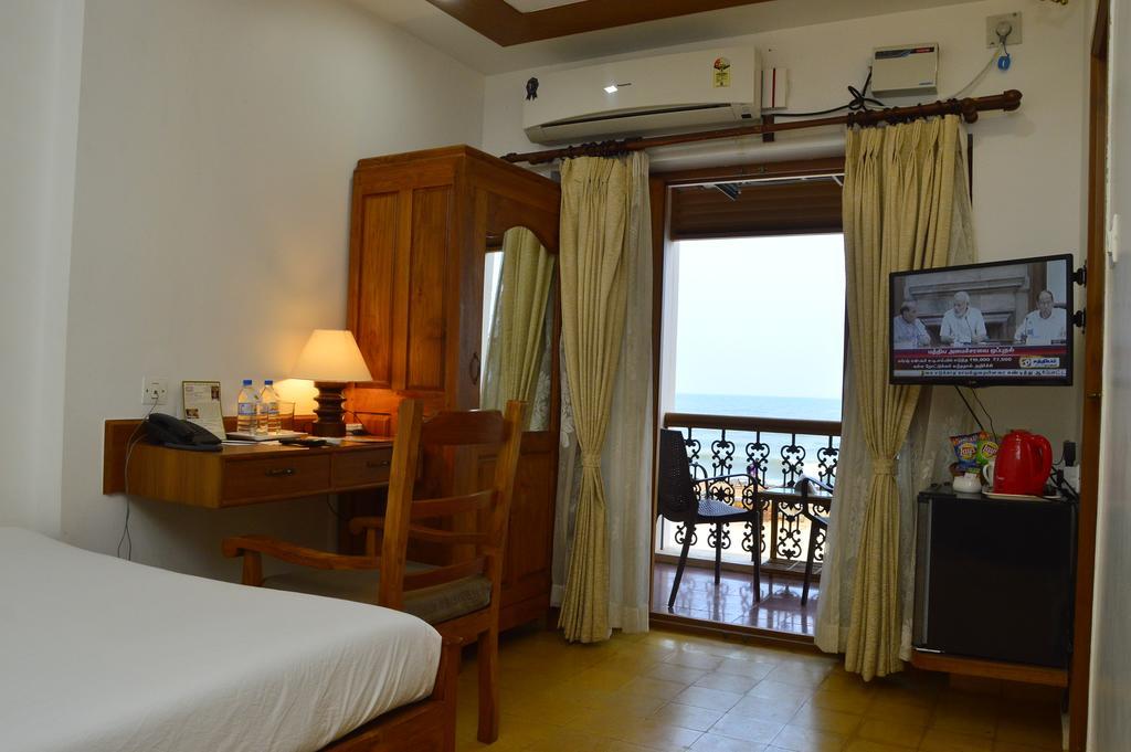 Cours Chabrol Hotel Pondicherry Cameră foto